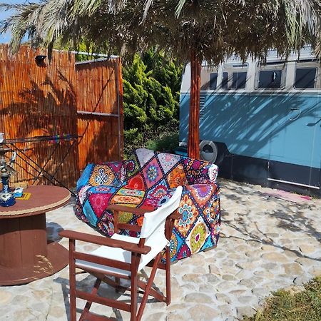 Cornelia Hippie Magic Bus Villa Kíssamos Dış mekan fotoğraf